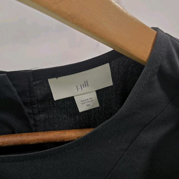 J Jill Shirt Women XS Black Long Sleeve Poplin Assymetric Tunic Button Back - Picture 3 of 11
